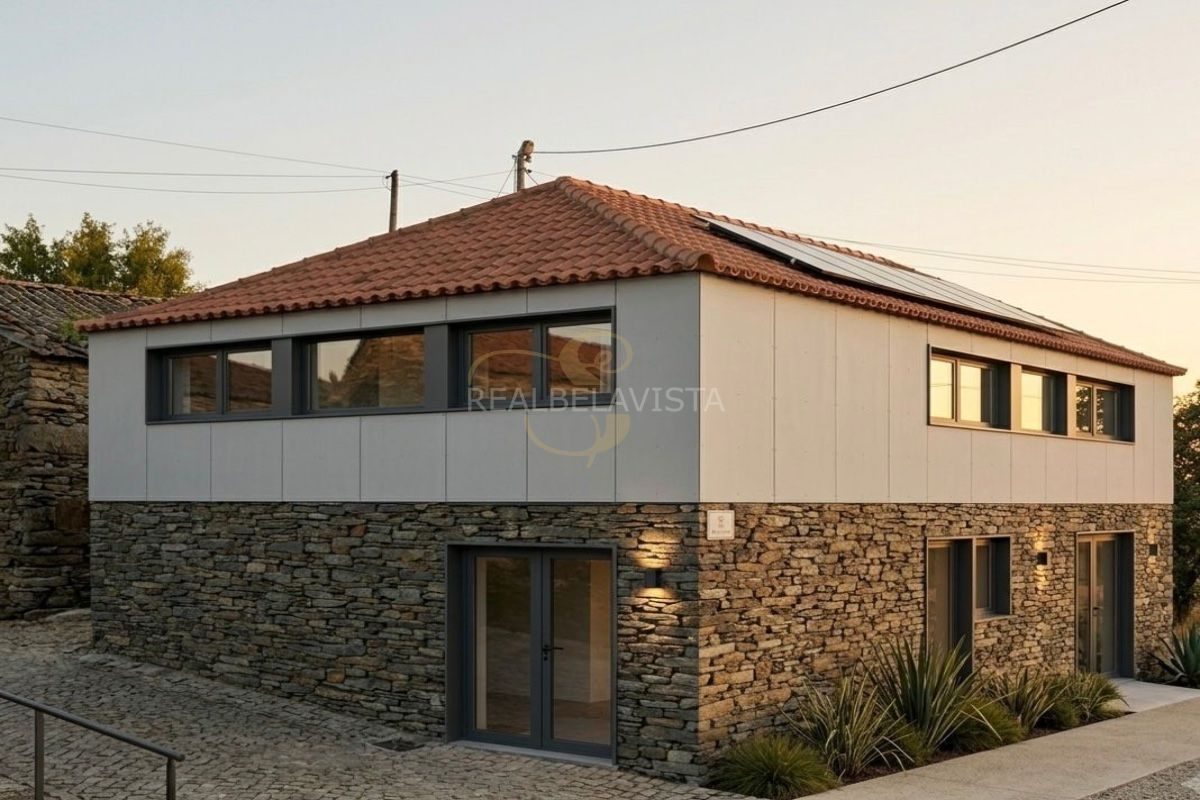 Moradia para Reconstrução Próxima de Vila Real