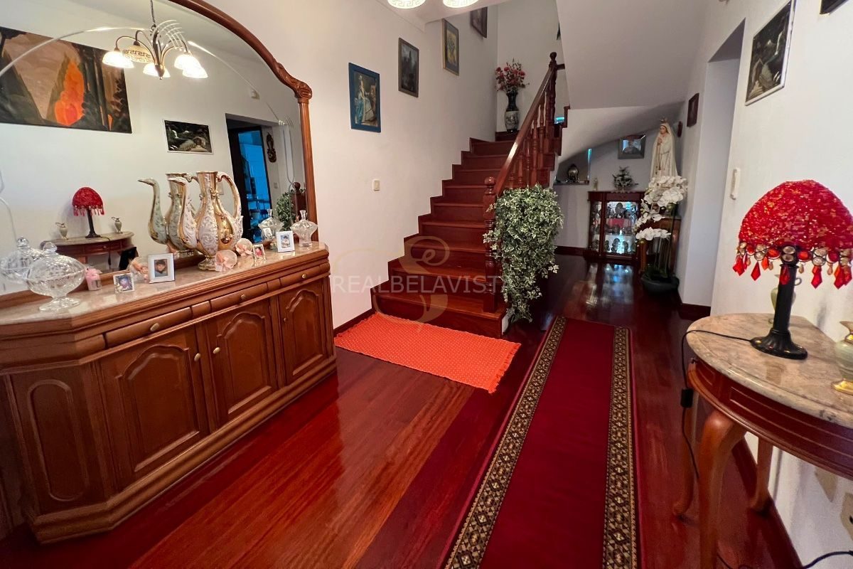 Moradia T3 com Jardim e Garagem próxima de Vila Real